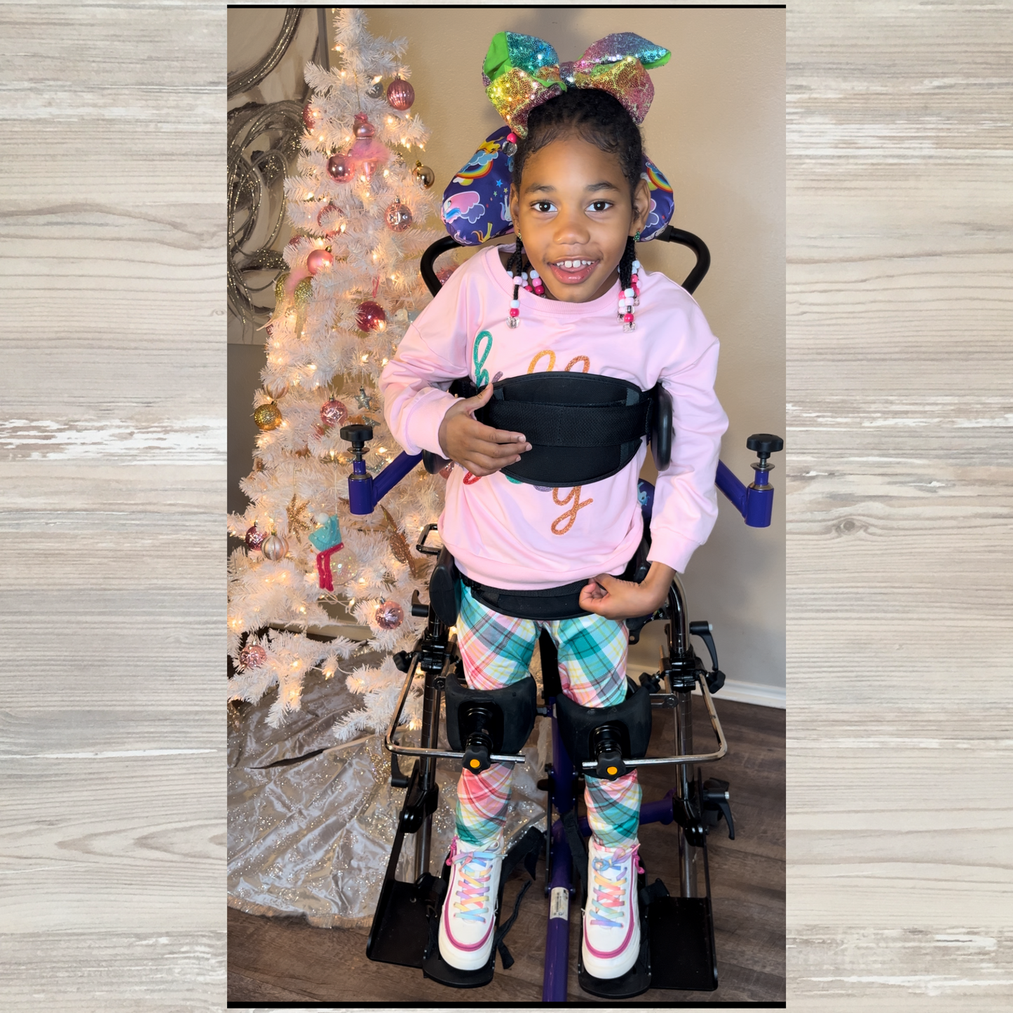 Holly Jolly Vibes Outfit