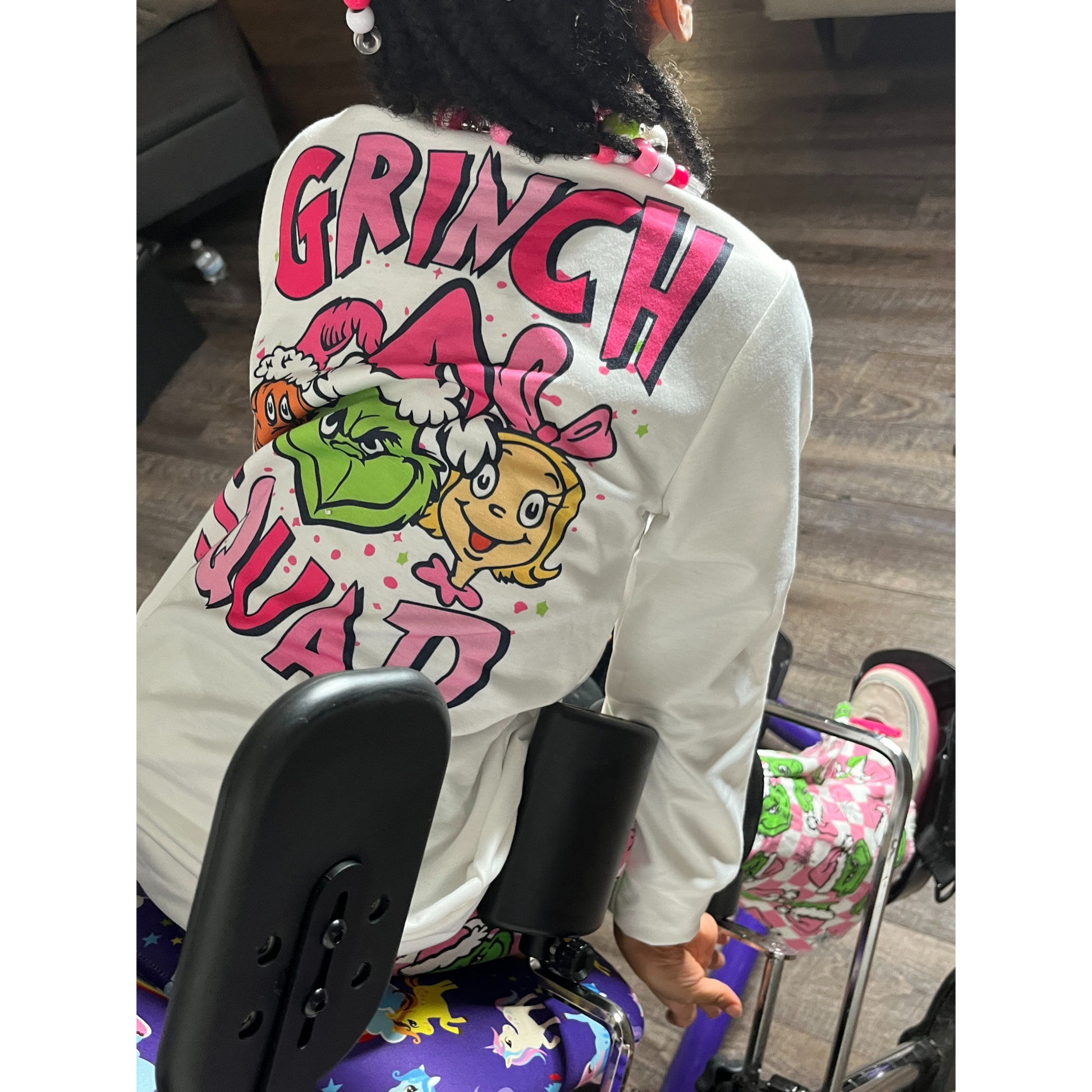 grinch top, girls chrismas shirt, pink grinch top, kids grinch shirt, kids christmas clothes, kids christmas shirt, kids christmas fashion, christmas style, grinch squad