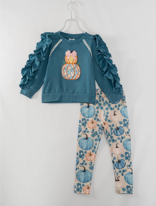 fall pumpkin girls outfit, cute kids fall clothes, ruffles pant outfit, autum fashion, stylish kids clothes