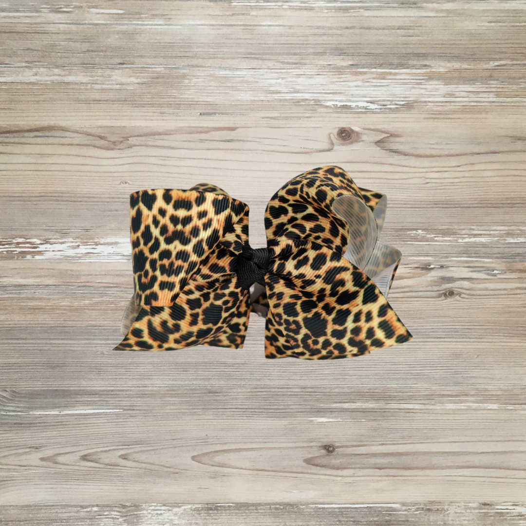 cheetah hair bow, leopard hair bow, girls cheetah print hair bow, leopard print hair bow, girls boutique hair bows